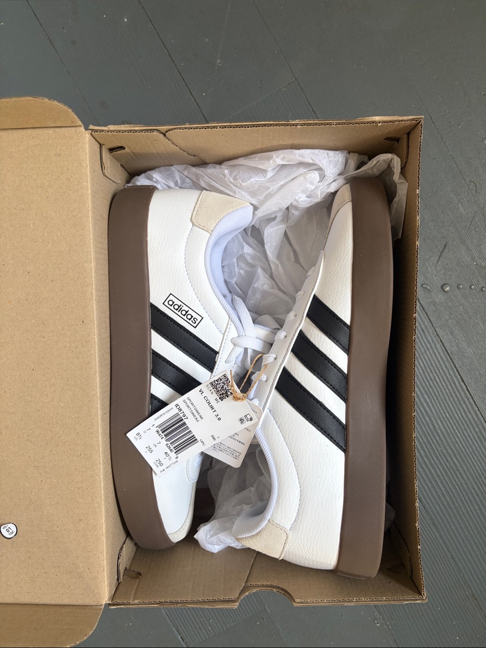adidas VL Court 3 White Sneakers with Black Stripes and Brown Gum Sole NIB - Picture 3 of 3